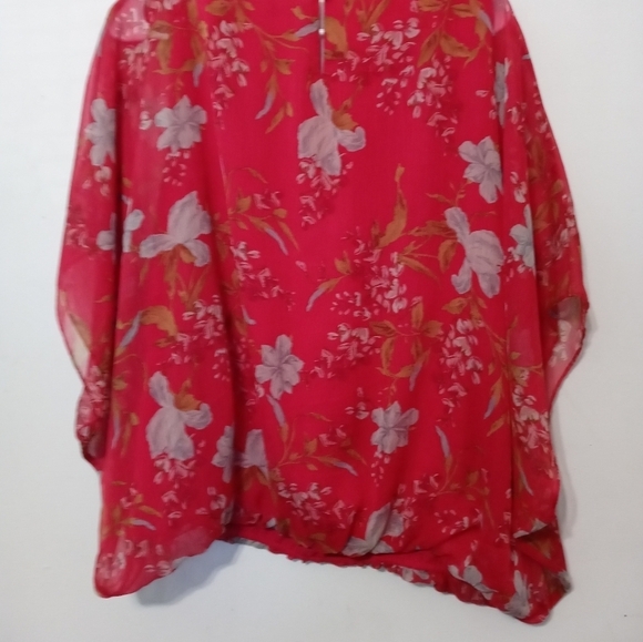 Vince Camuto Women's Floral fully lined chiffon Wing Sleeve pullover Blouse L - Picture 8 of 8